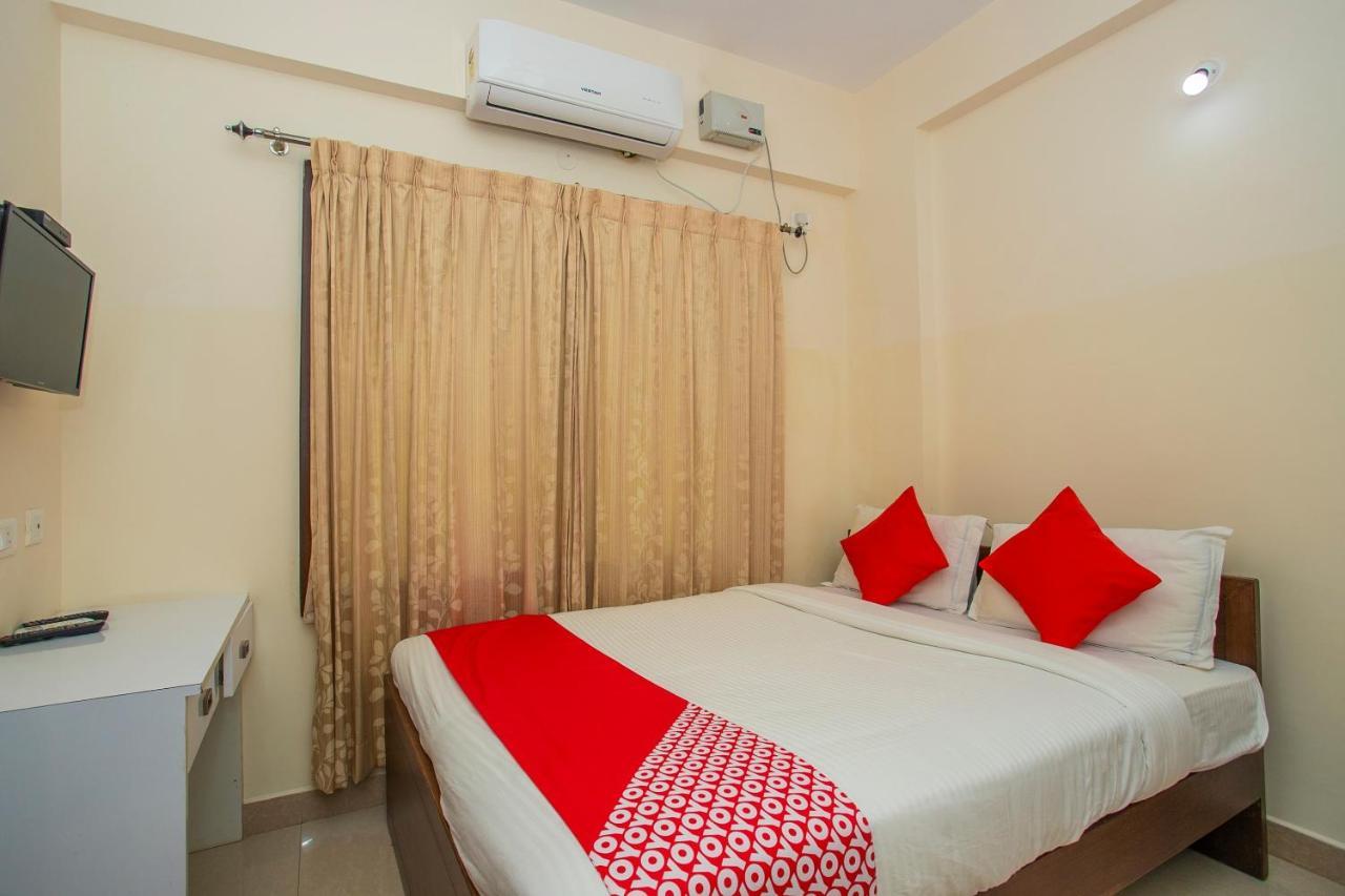 Oyo 4797 Lulu Hospitality Hotel Yelahanka Exterior photo