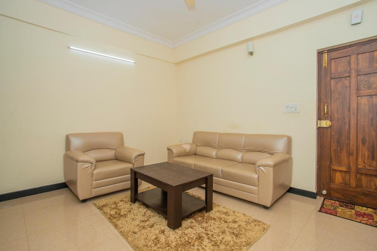 Oyo 4797 Lulu Hospitality Hotel Yelahanka Exterior photo